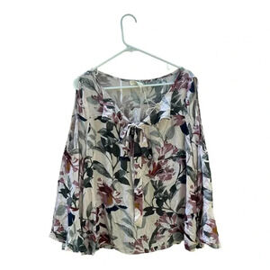 Entro Floral Blouse // Size Medium